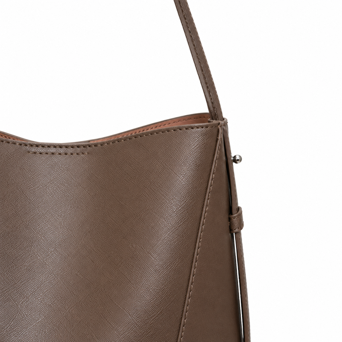 The Rowan Everyday Open-Top Bucket Bag - Dark brown - strap top detail