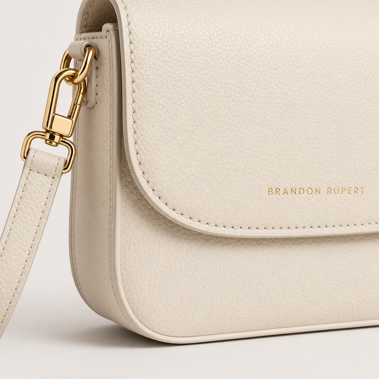 The Metro Crossbody